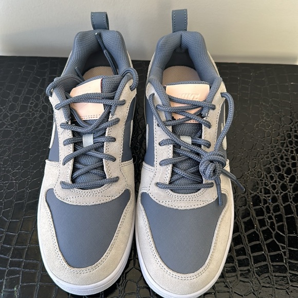 Women’s Nike Court Borough Premium Low ‘Armory Blue’ Sneaker SZ 8 - Picture 2 of 5